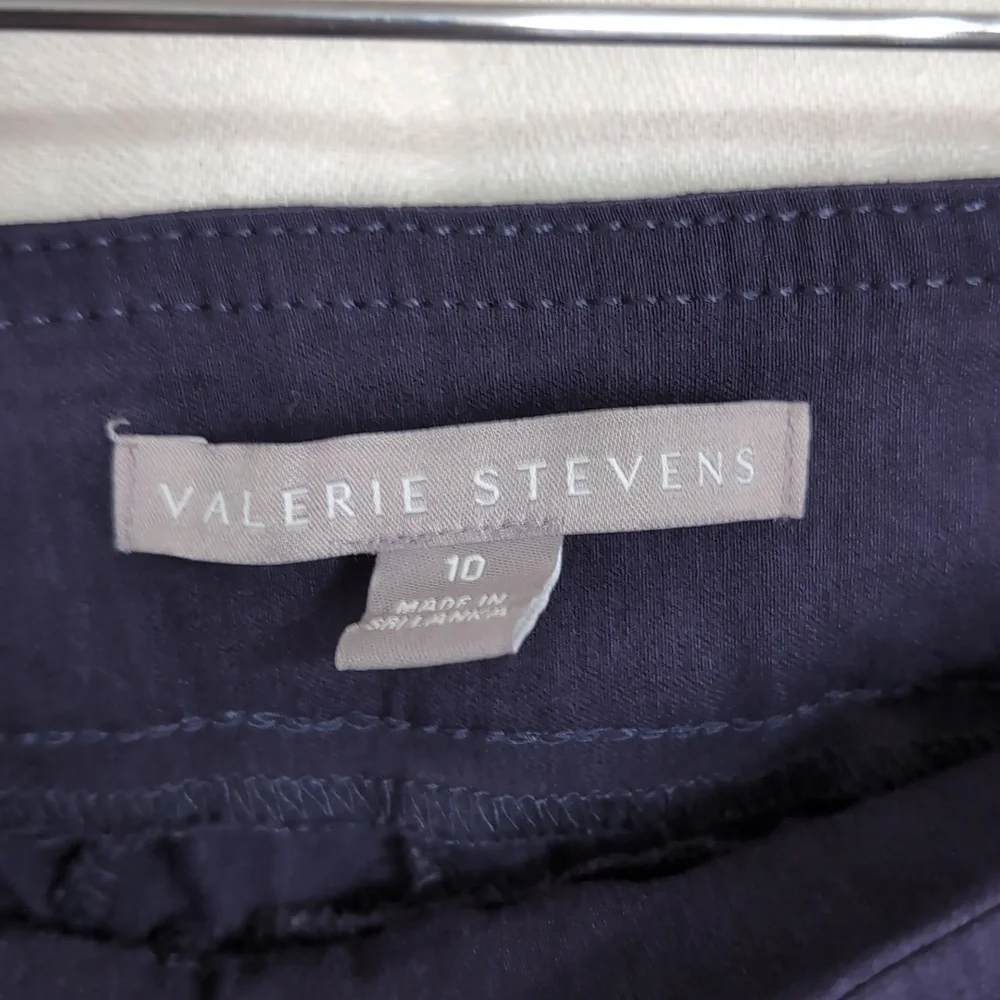Valerie Stevens Navy Blue Pull-On Ankle Pants Size 10 - Picture 3 of 5